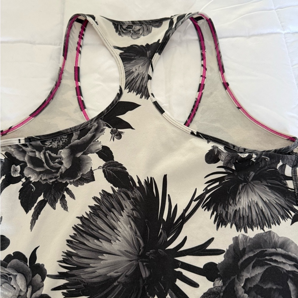 Lululemon Athletica Black and White Floral Tank Top - Picture 6 of 6